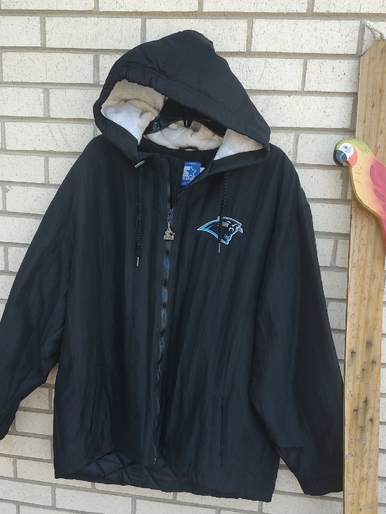 Other - Carolina Panthers Black Pullover Hooded Jacket Me Mm Mm